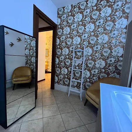 Apartment 2 Bedrooms, Airco, Parking, Near By Kibilu Affitti Brevi