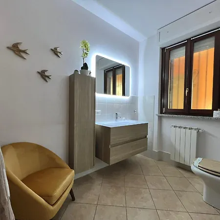 2 Bedrooms, Airco, Parking, Near By Kibilu Affitti Brevi *